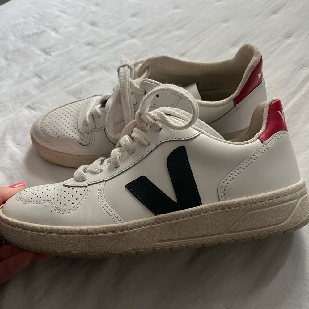 Veja Sneakers